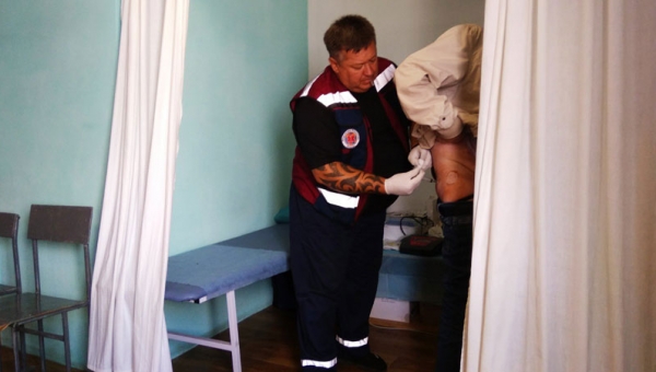 Оказание медицинской помощи на КПВВ Станица Луганская